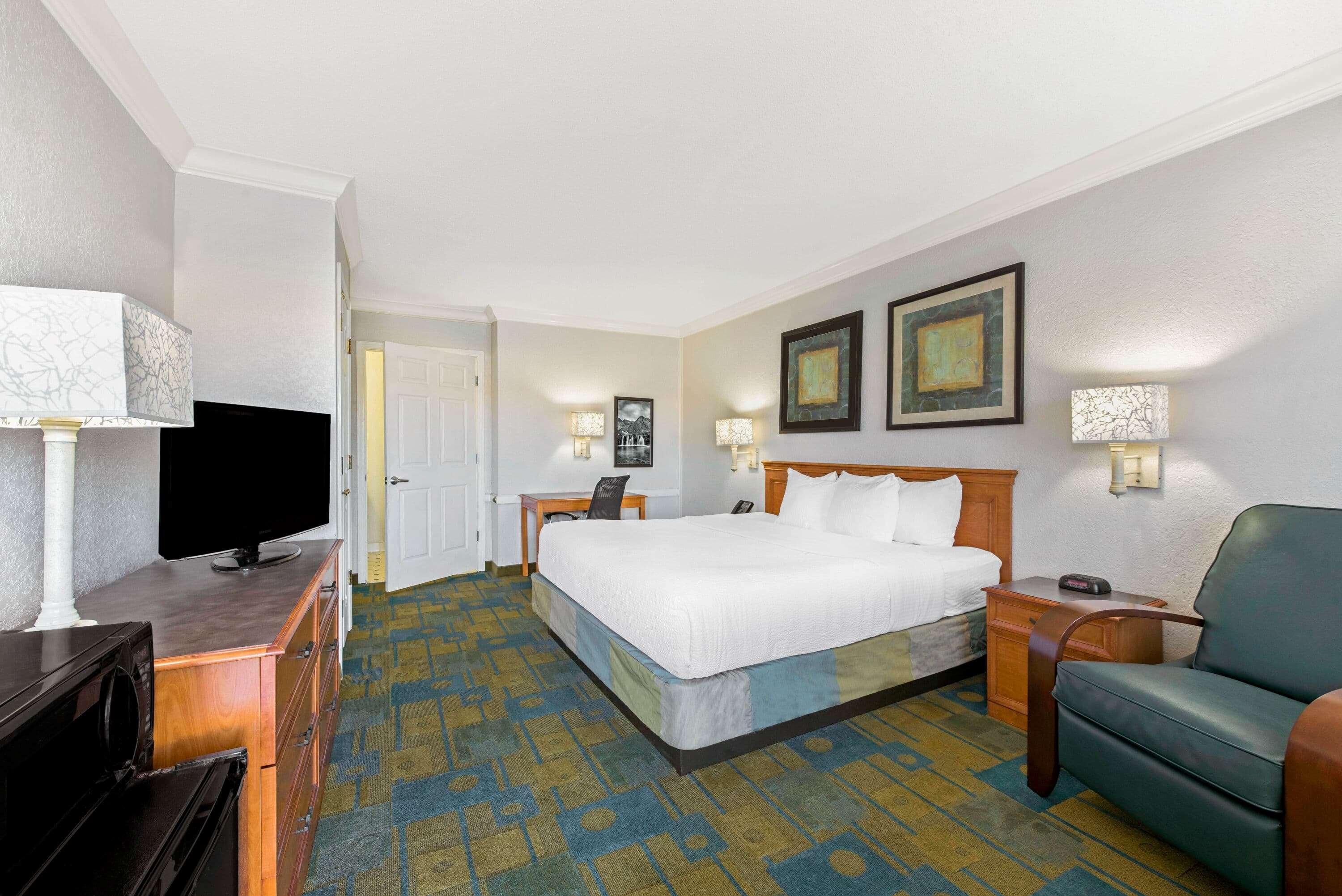 La Quinta By Wyndham New Orleans Causeway Metairie